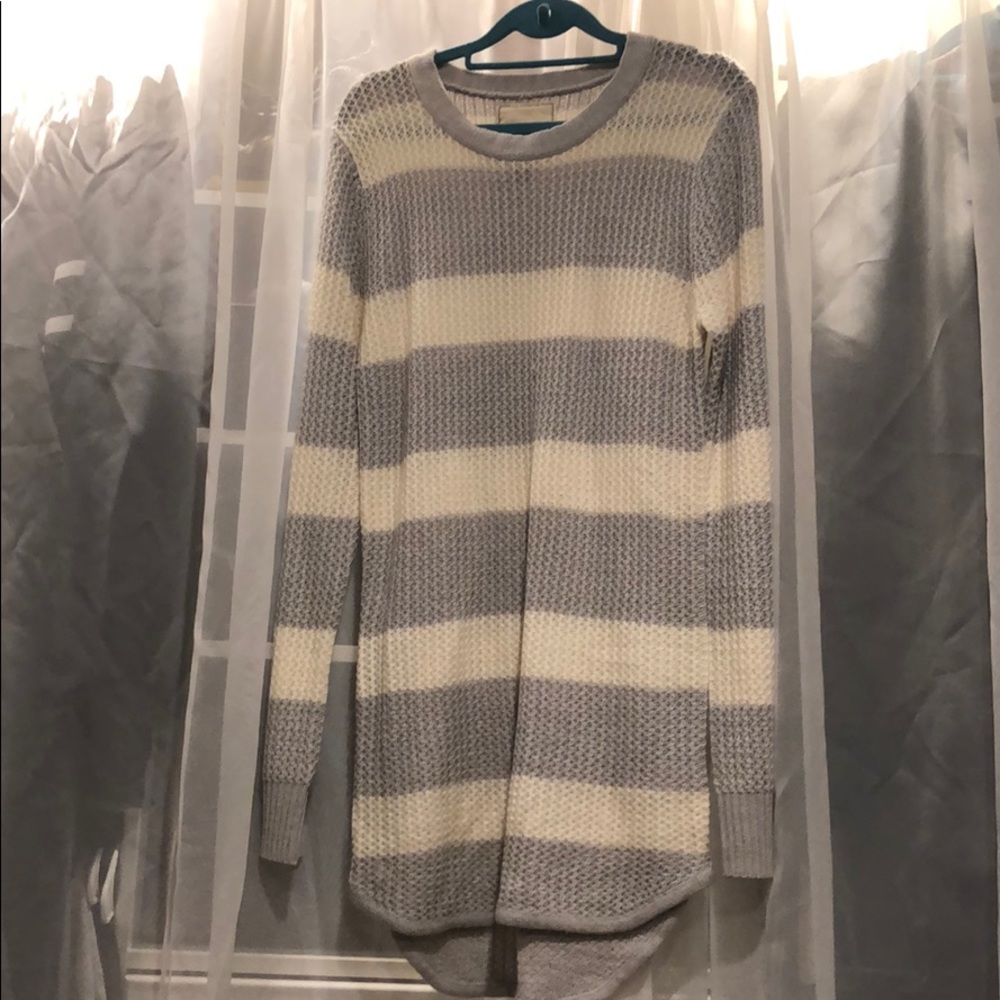 Urban heritage long sweater